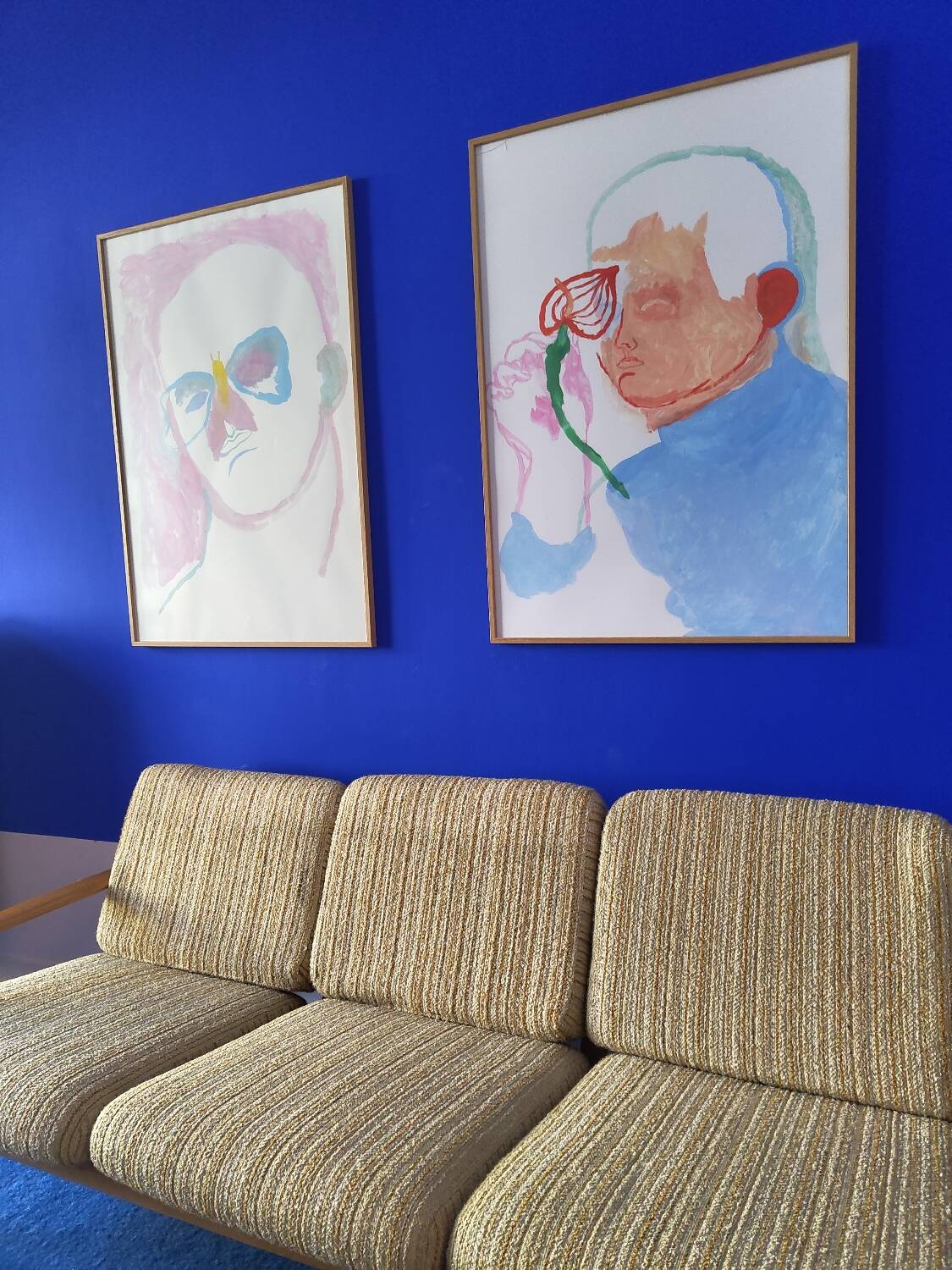 Scandinavian sofa in wood and vintage fabric from the 60s