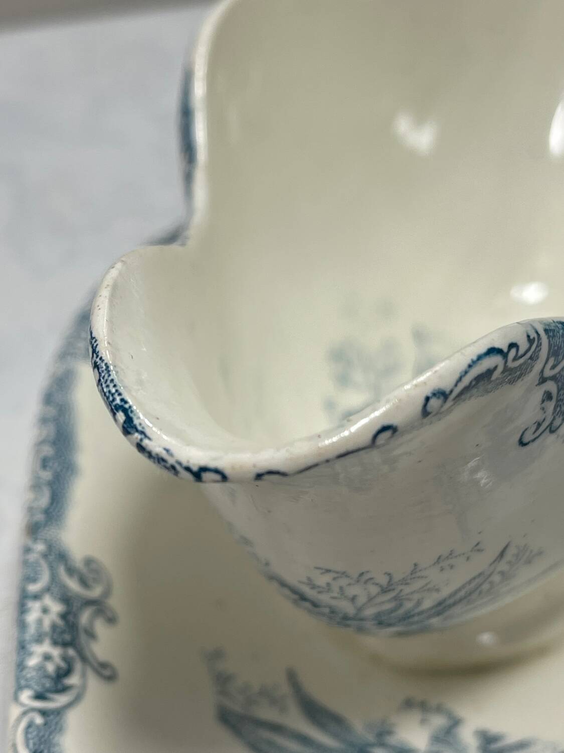 Léon Graves Clairefontaine Sauceboat