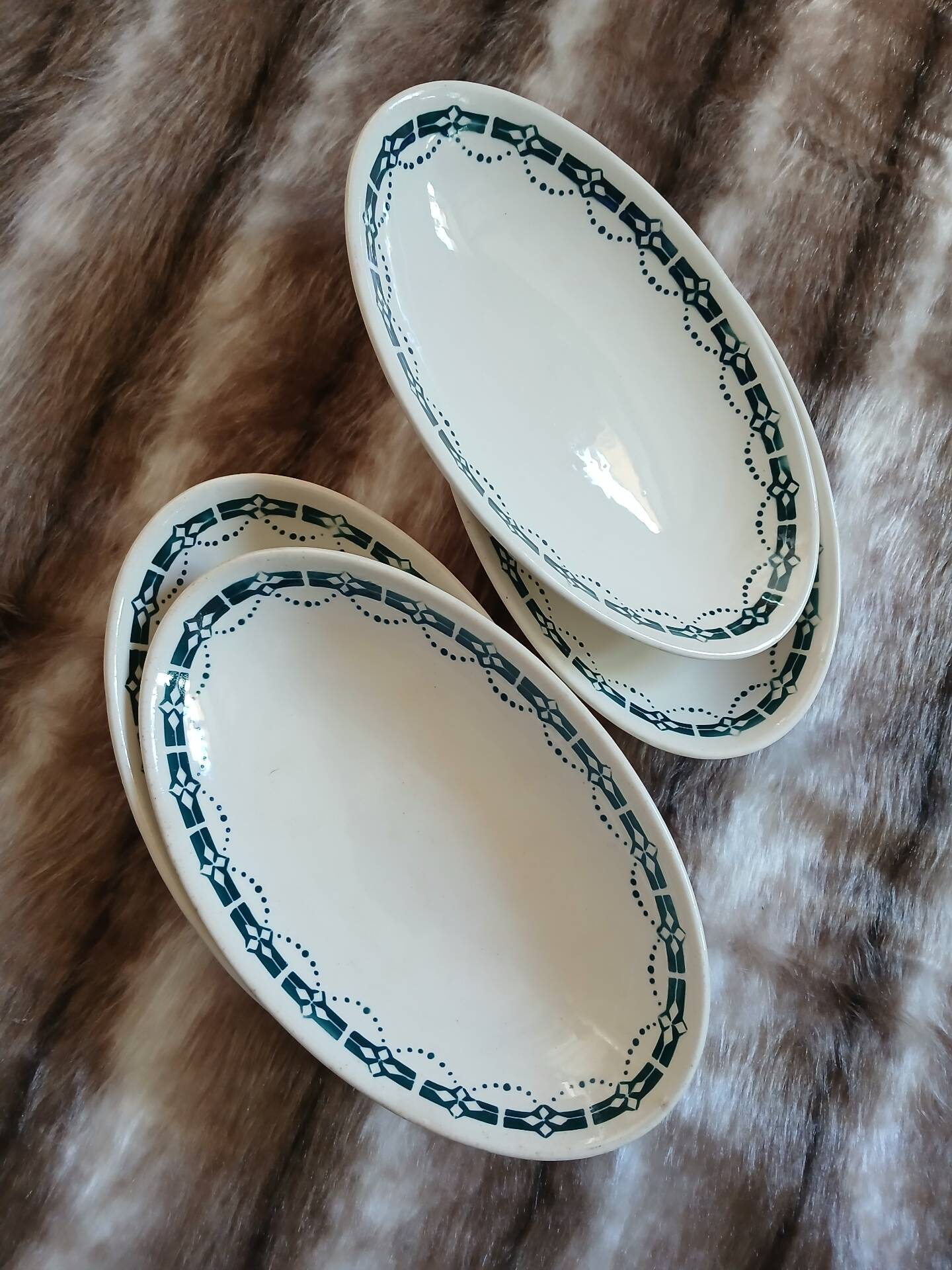 4 antique dishes in ironstone from Badonviller