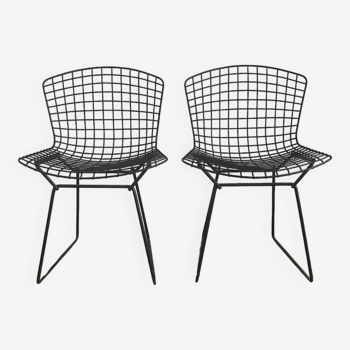 Pair of Wire Harry Bertoia chairs for Knoll