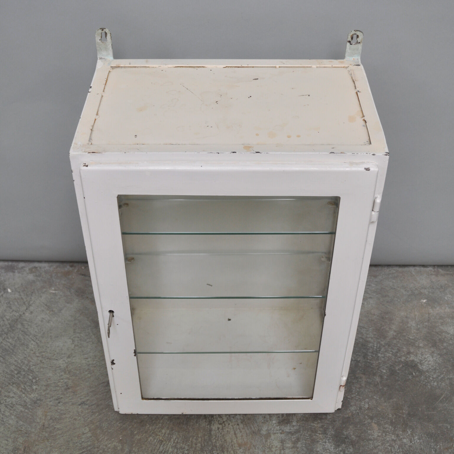 Small Hanging Medicine 1960s Selency