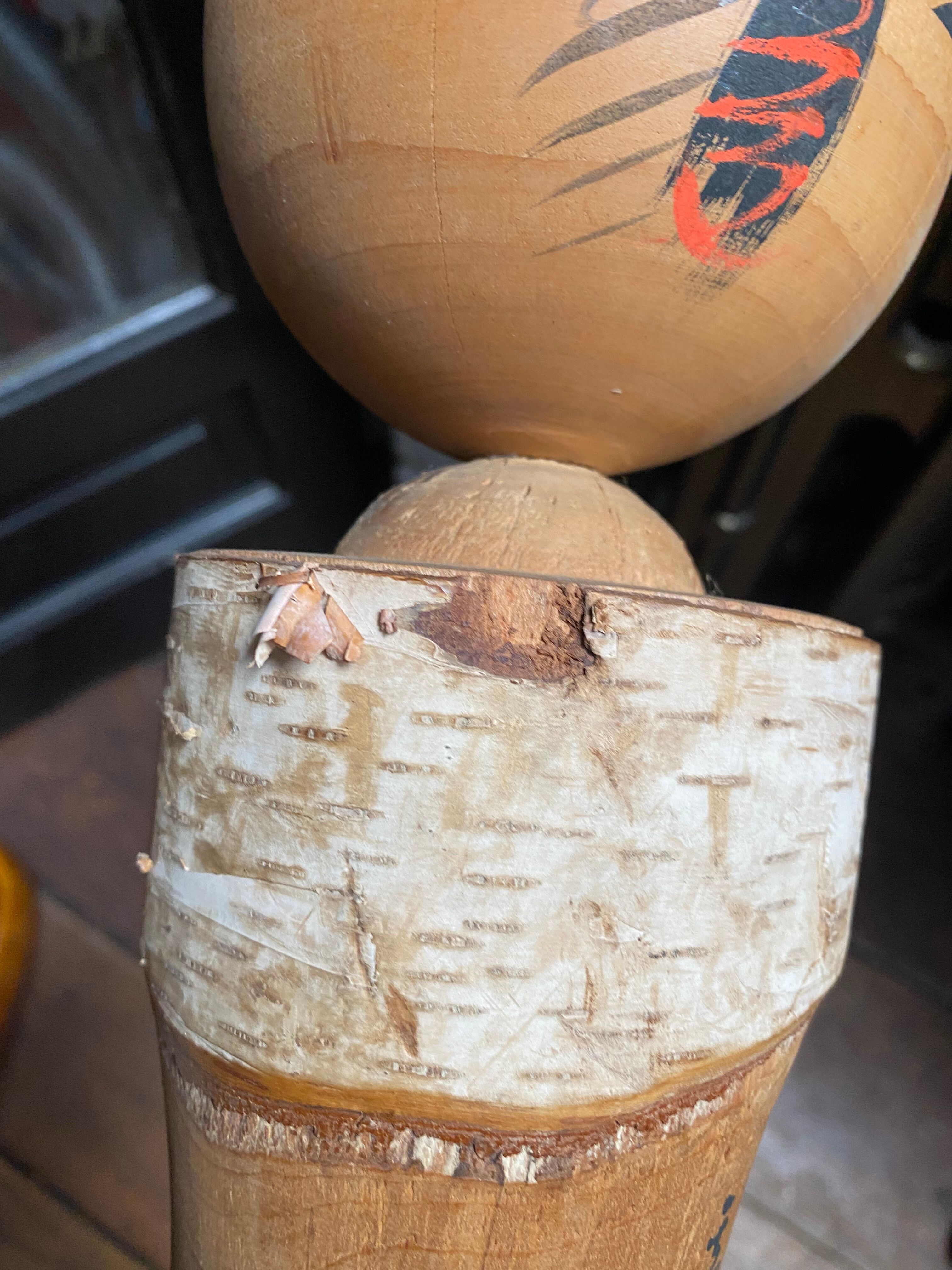 Poupée traditionnelle japonaise kokeshi