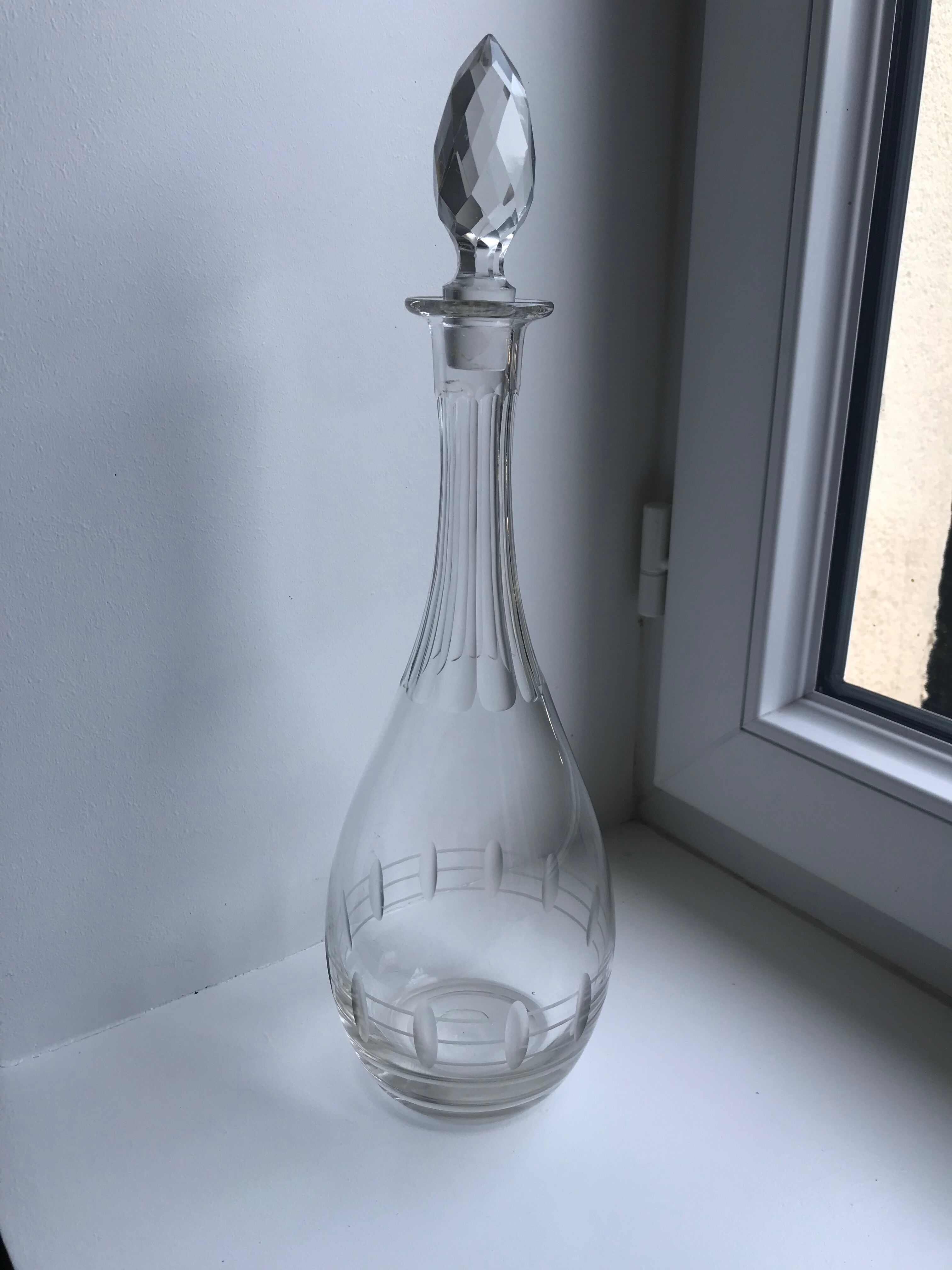 Engraved crystal wine decanter 20s-30s