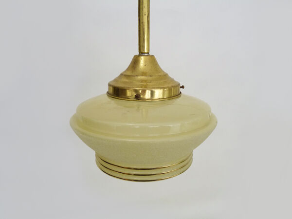 Suspension globe jaune granité, liseré doré abat jour ancien art déco. Année 50