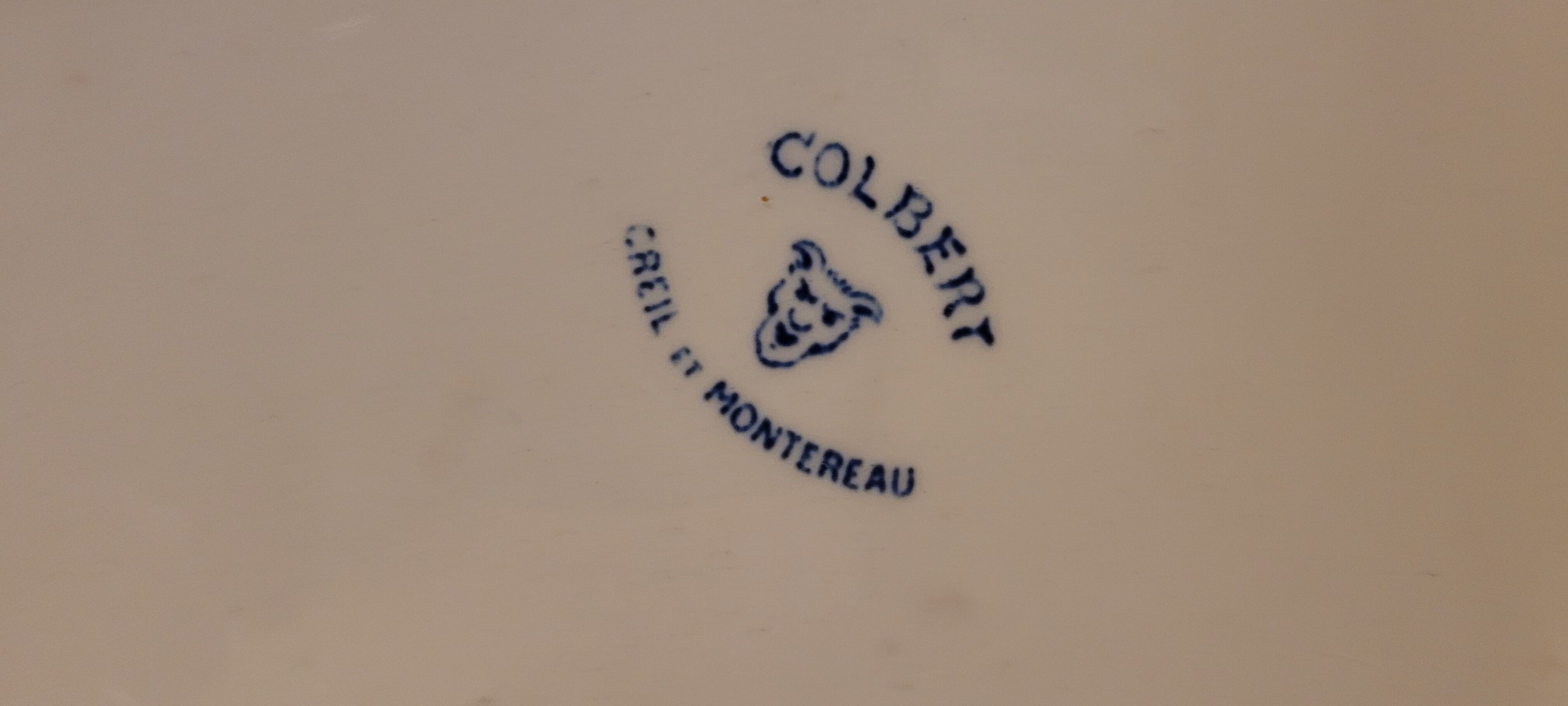 Creil and Montereau trivets