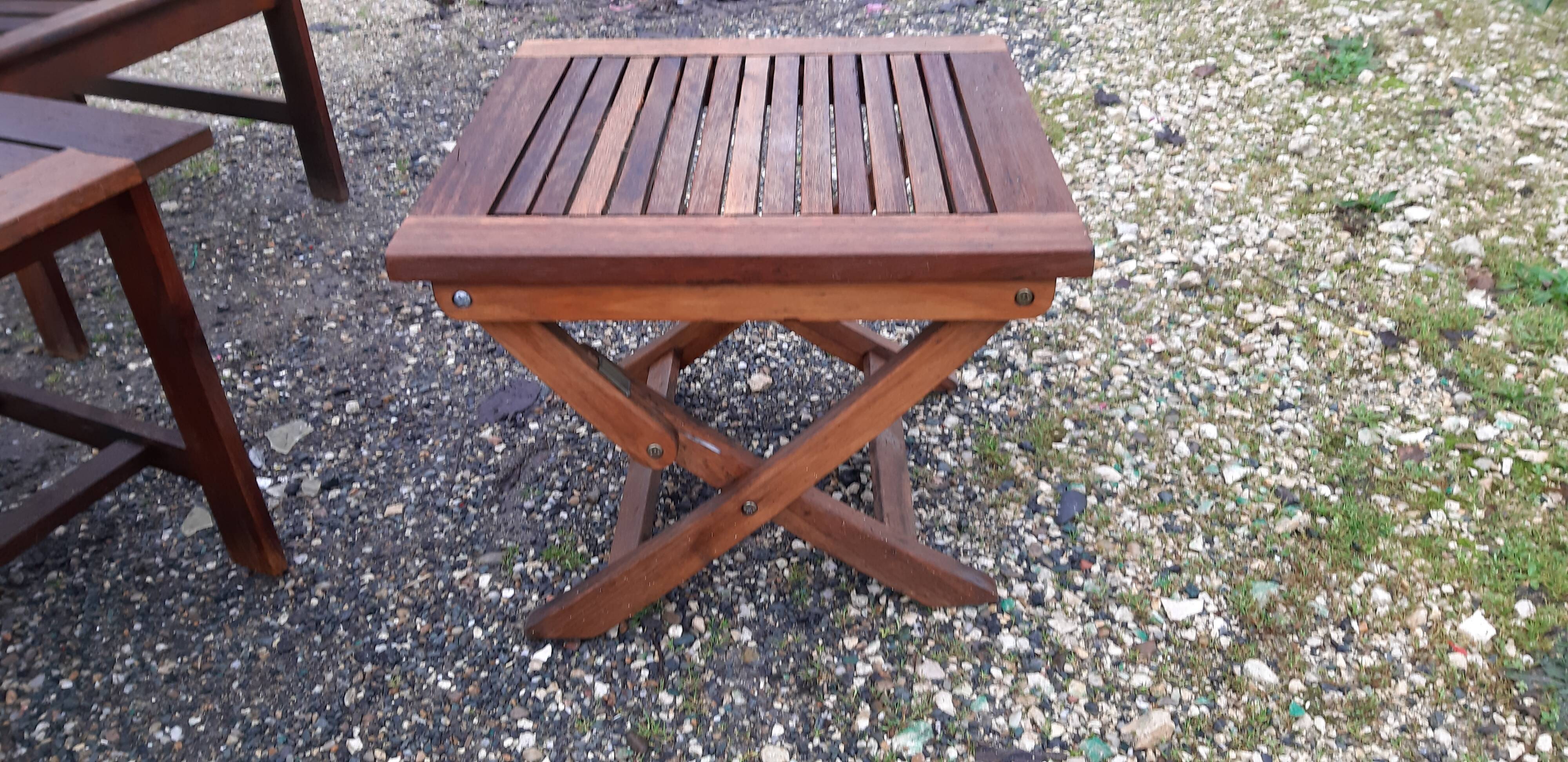 Garden furniture in exotic wood brand: fsc