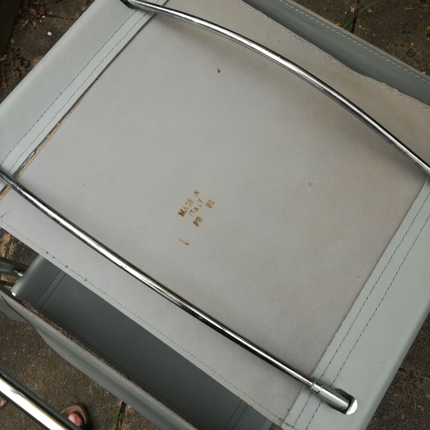 Pair of cantilever armchairs in grey leather made in italy
