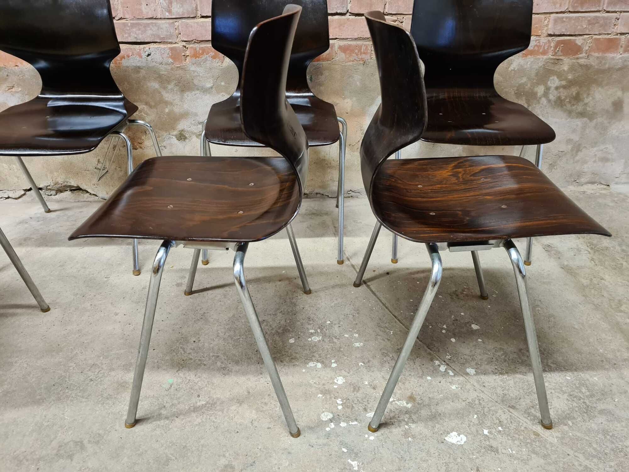 Set of 6 vintage stackable chairs pagwood Flötotto