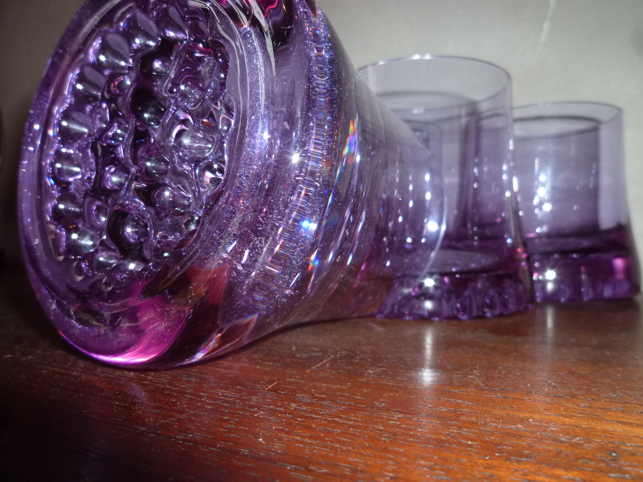 Set of 6 purple crystal aperitif glasses