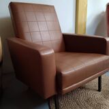 Fauteuil en skaï marron