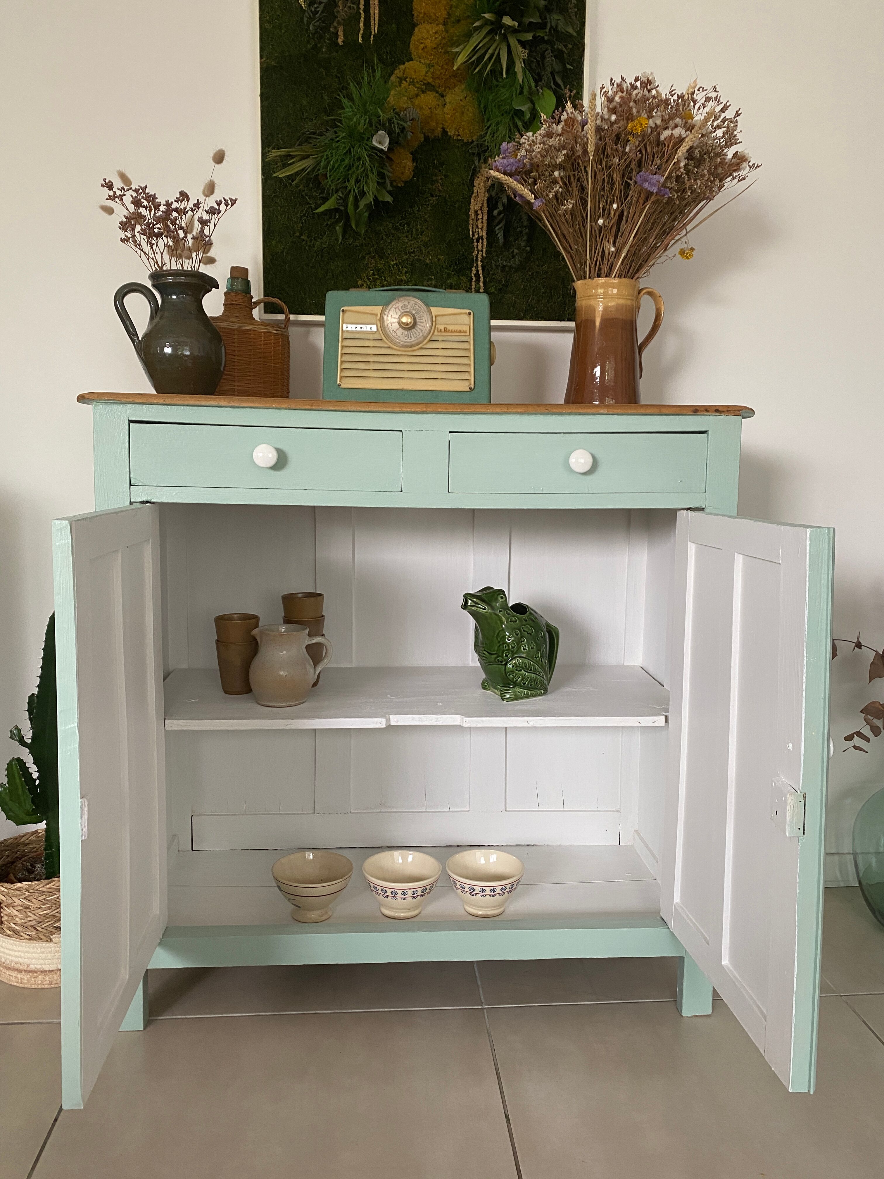 Parisian buffet green mint