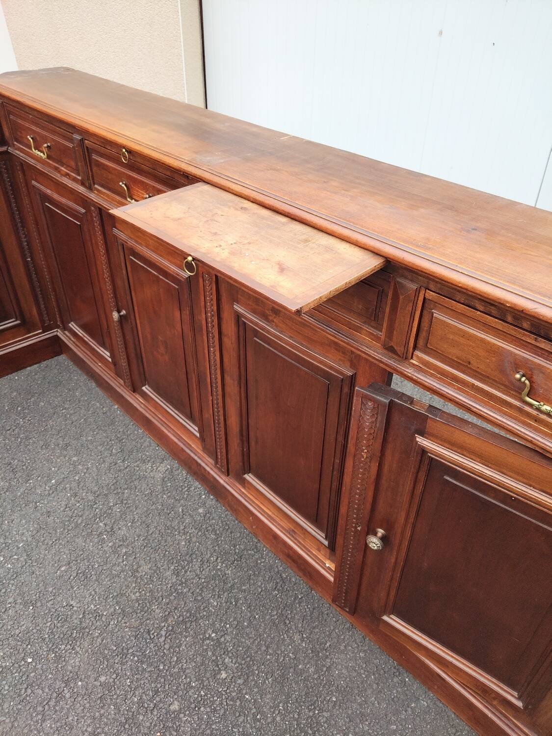 Low library workbench