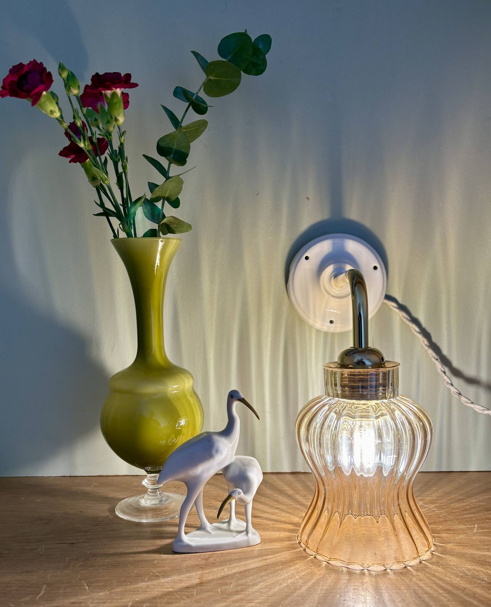 Vintage tulip angled wall light in amber glass