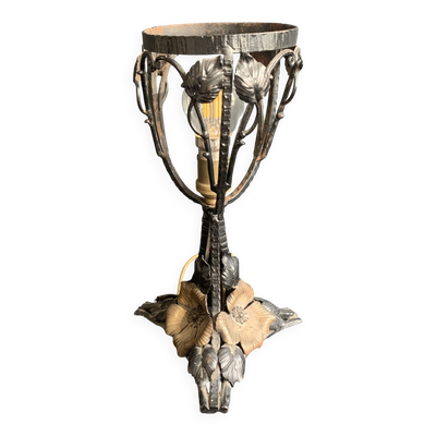 Lampe Art Nouveau en fer forgé 1900 à motif floral