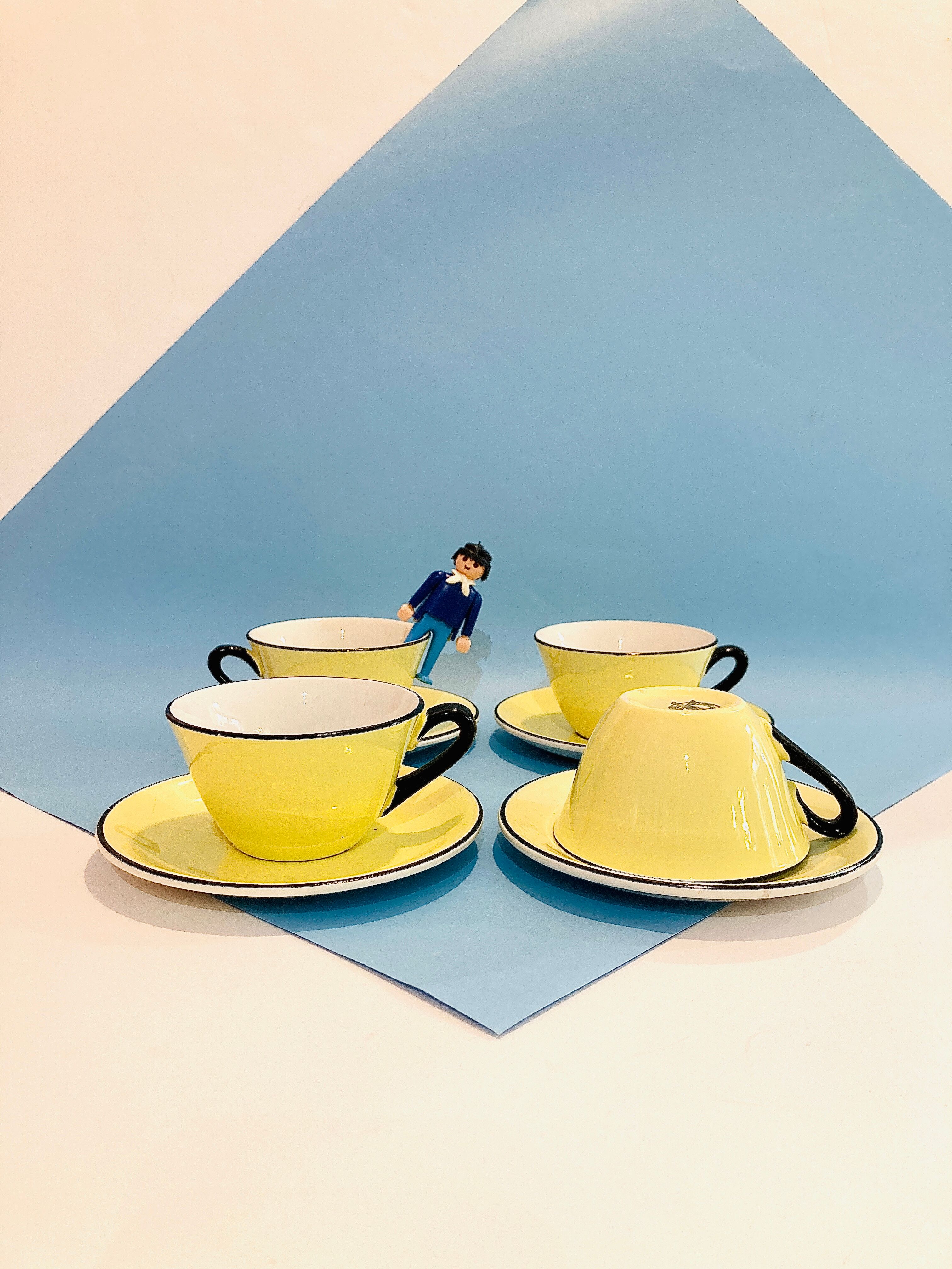 4 pastel yellow cups moulin des loups 50s