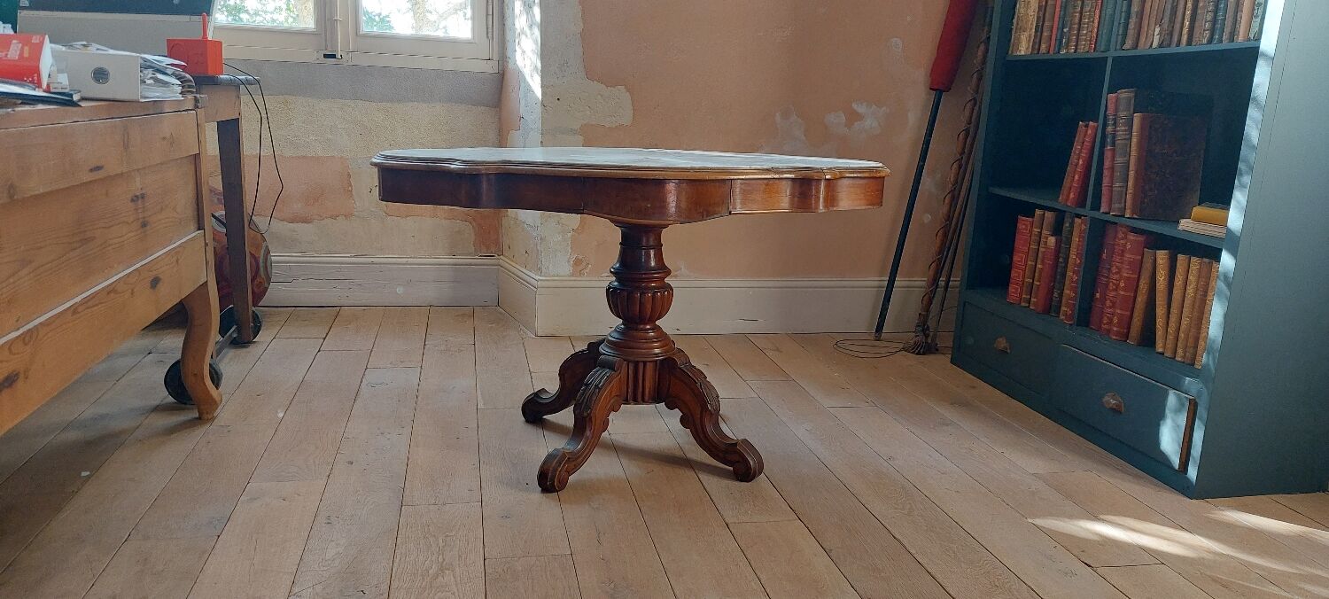 Console table in wood and marble