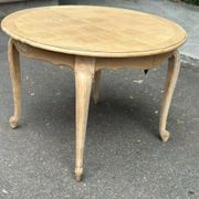 Table de repas ronde, ovale extensible en chêne poncé