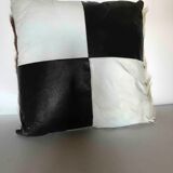 Coussin en cuir et peau 36x36cm