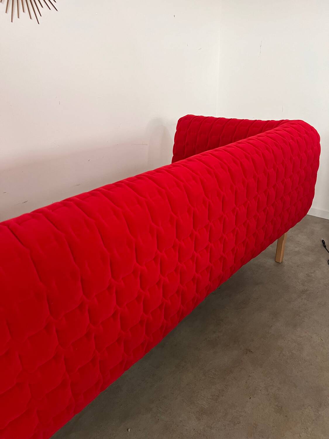 3-seater sofa Ligne Roset Ruché design Inga Sempé red alcantara