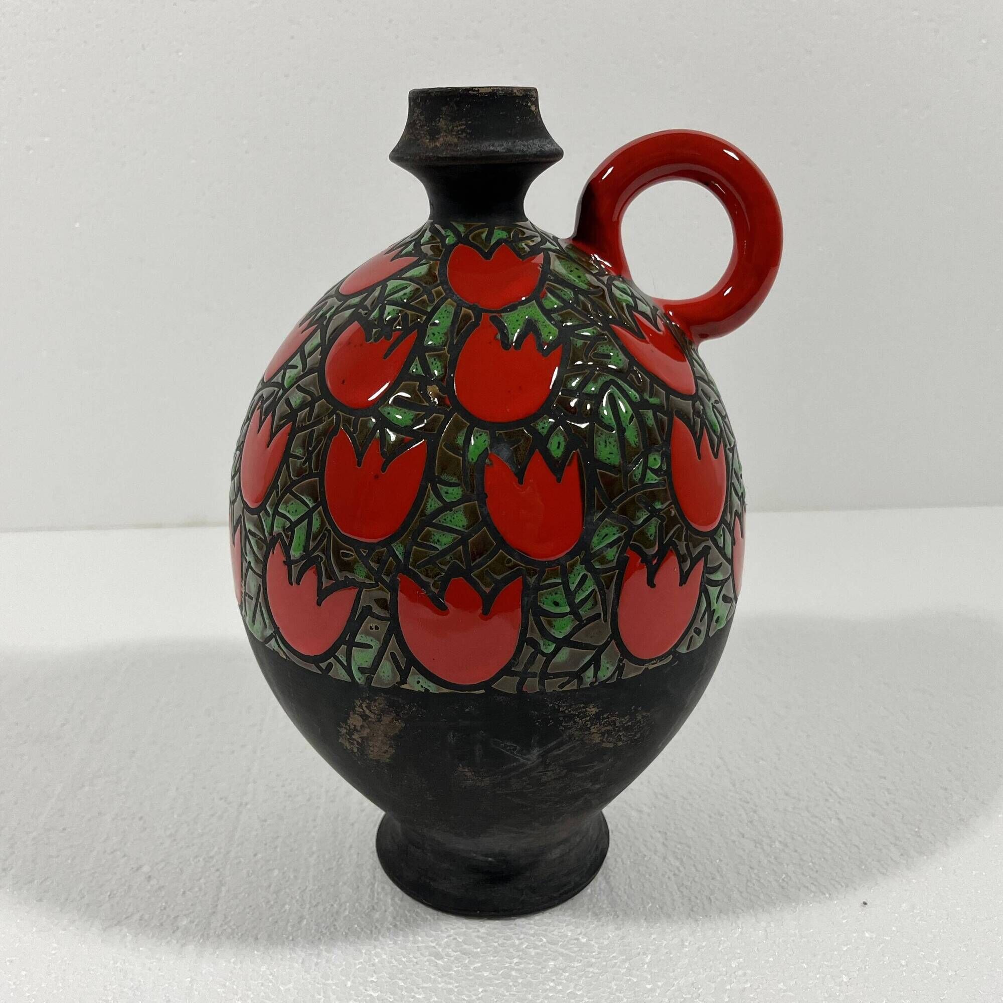 Alvino Bagni pottery vase Tulipani Rossi, Italy