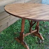Winegrower's table, Bordeaux grape harvesters