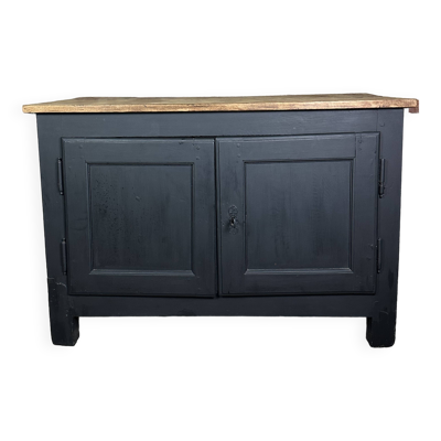 Buffet en chêne brut et noir époque XVIII eme