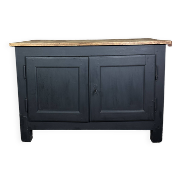Buffet en chêne brut et noir époque XVIII eme