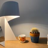 Ribbon lamp design Claire Norcross white laqué steel