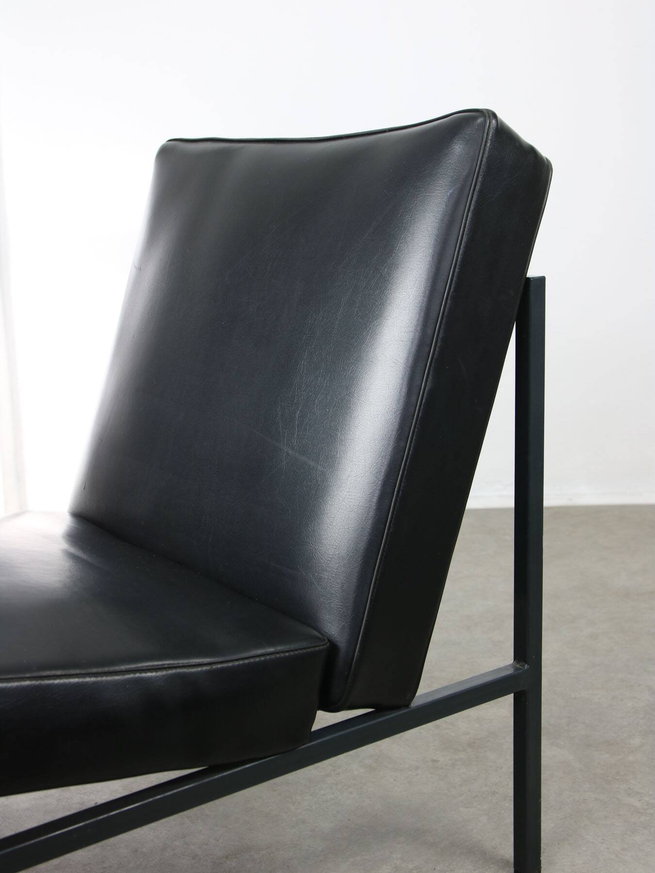 Fauteuil lounge vintage noir de Stol Kamnik, 1960s