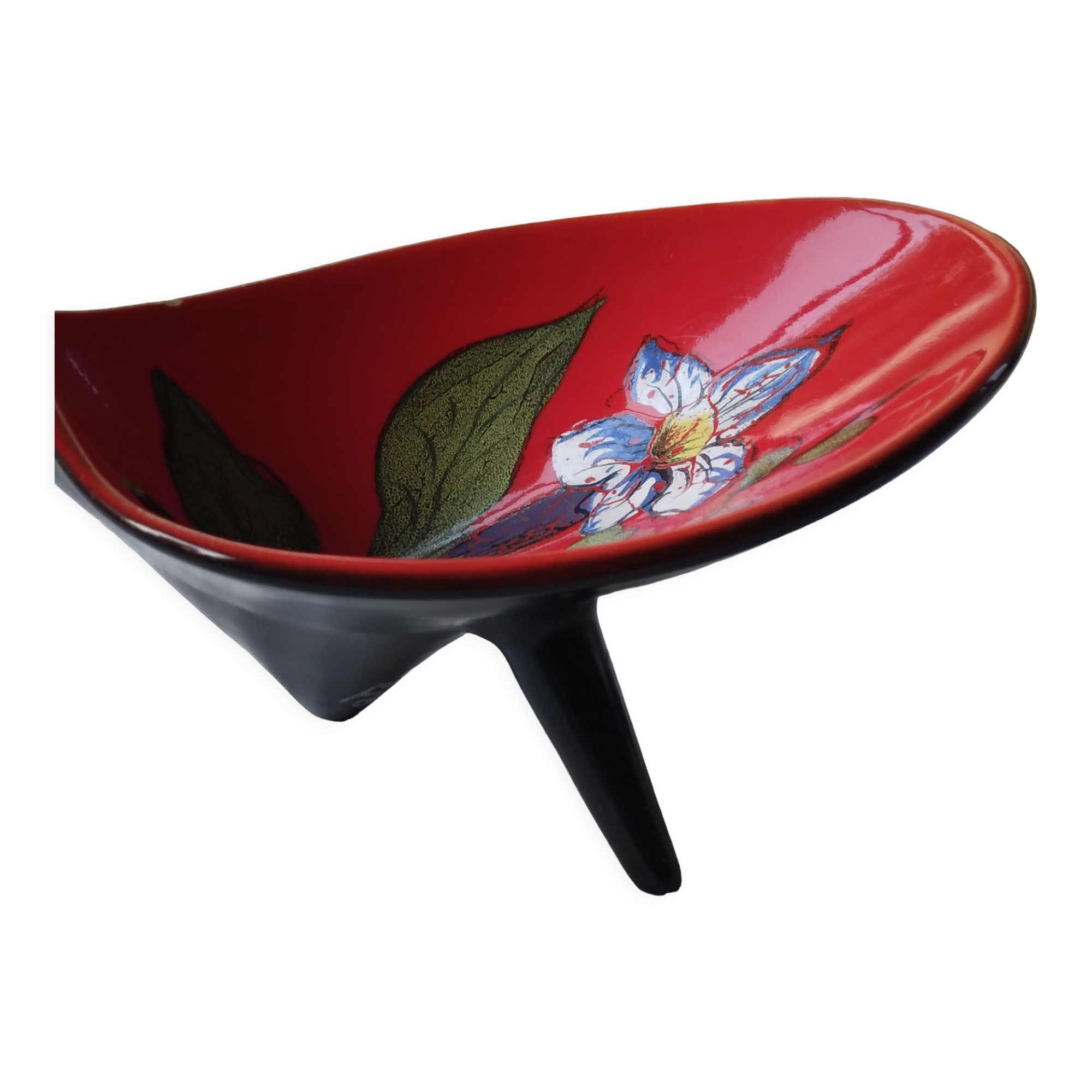 Triod cup by Gabriel Fourmaintraux