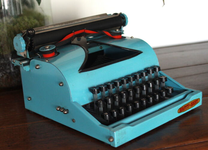 Machine à écrire Dacty-Baby