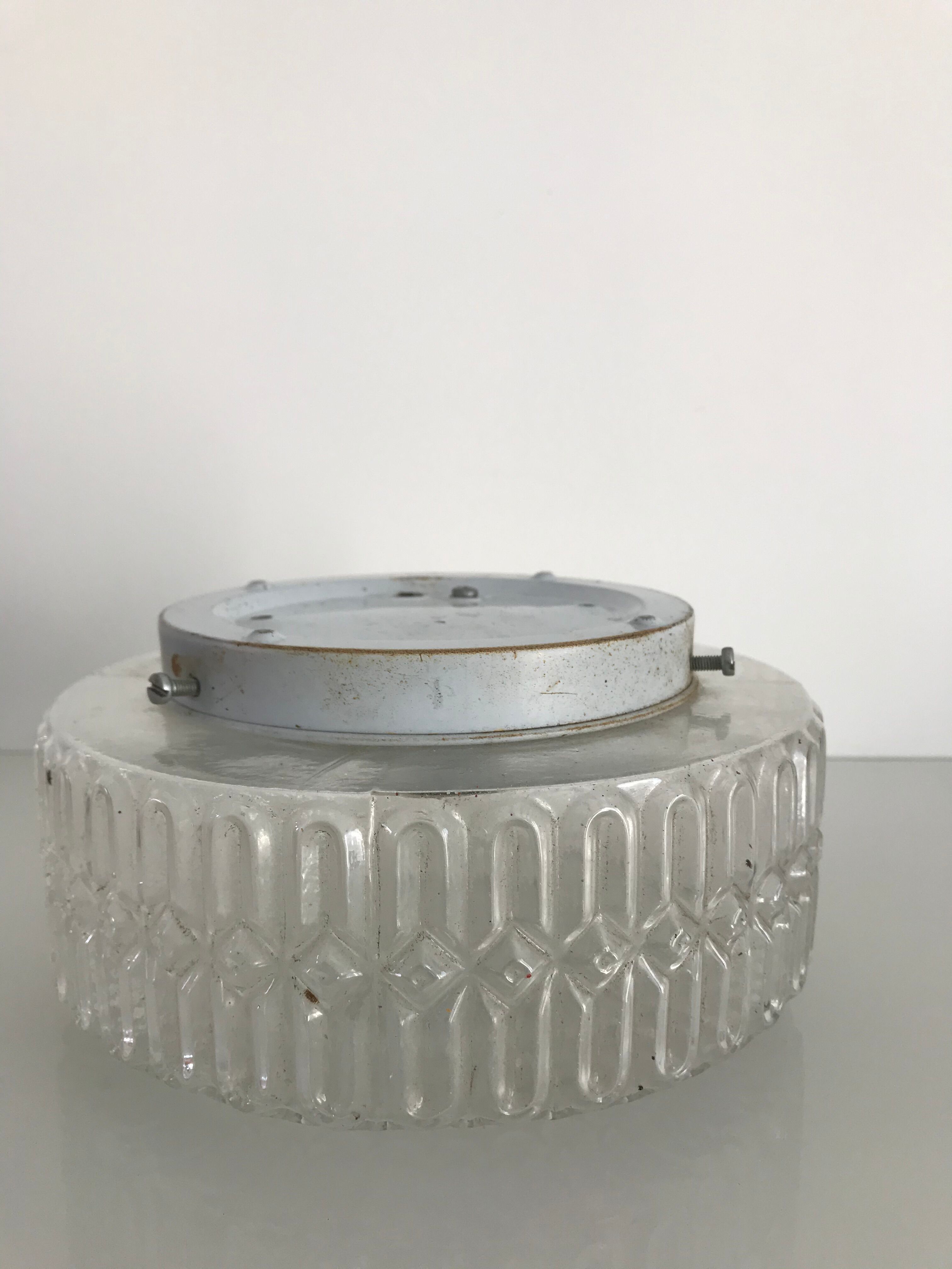 Round cast glass ceiling light