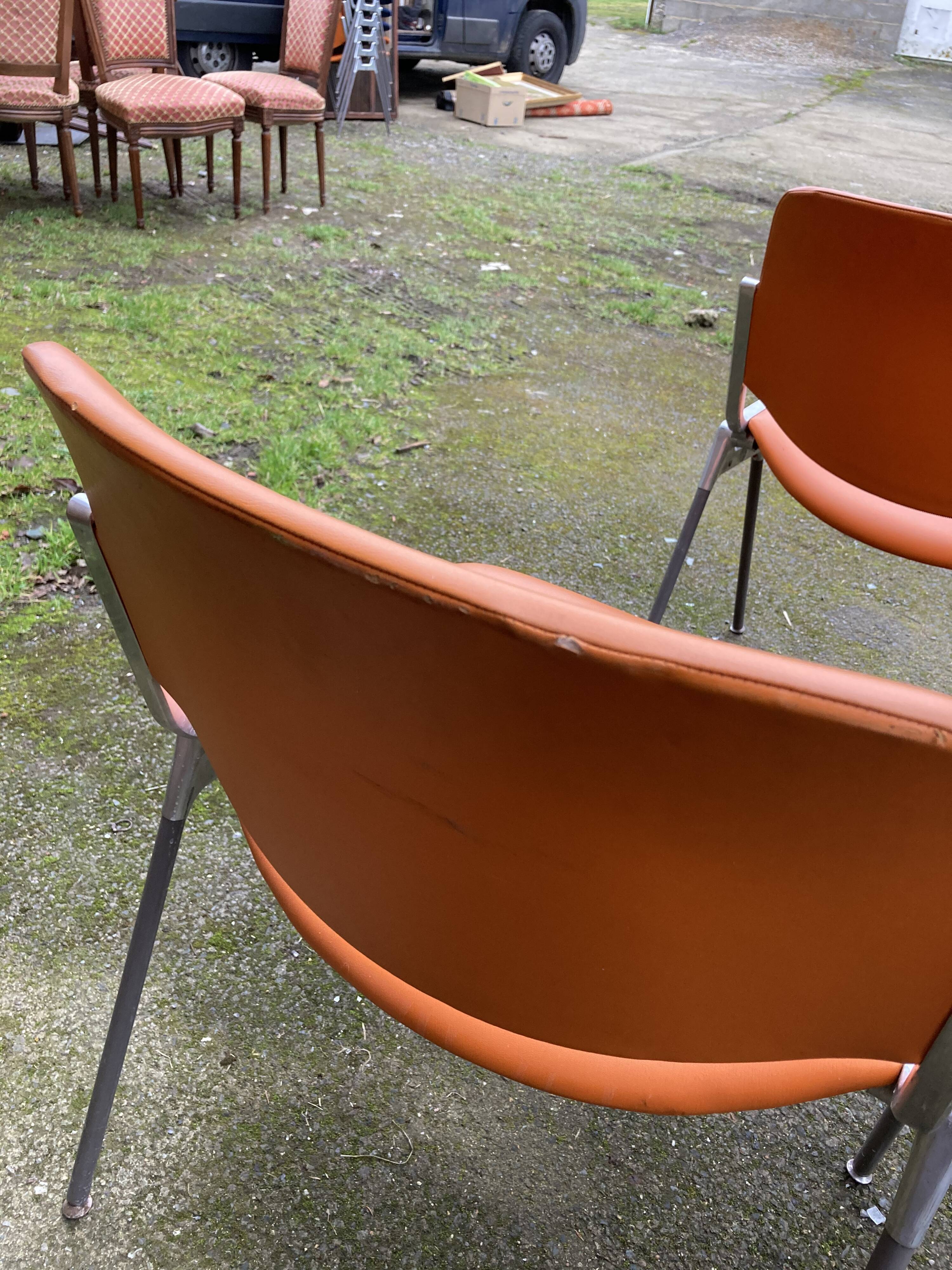 4 chairs dsc 106 by Giancarlo Piretti for Castelli