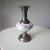 Vintage vase in tin and porcelain