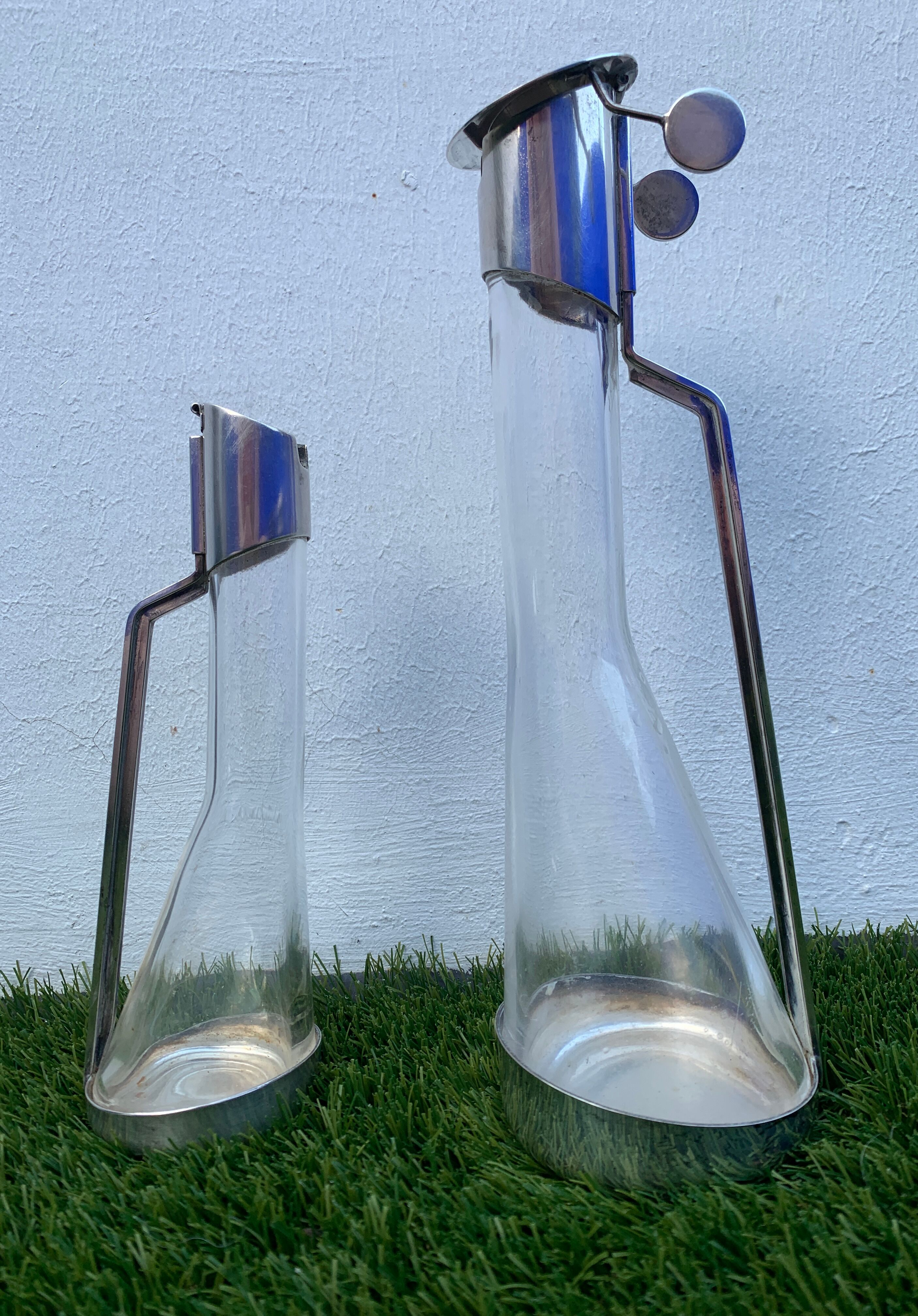 Oil and vinegar, stainless steel, Italian industrial design Achille Castiglioni, Alessi, 1984