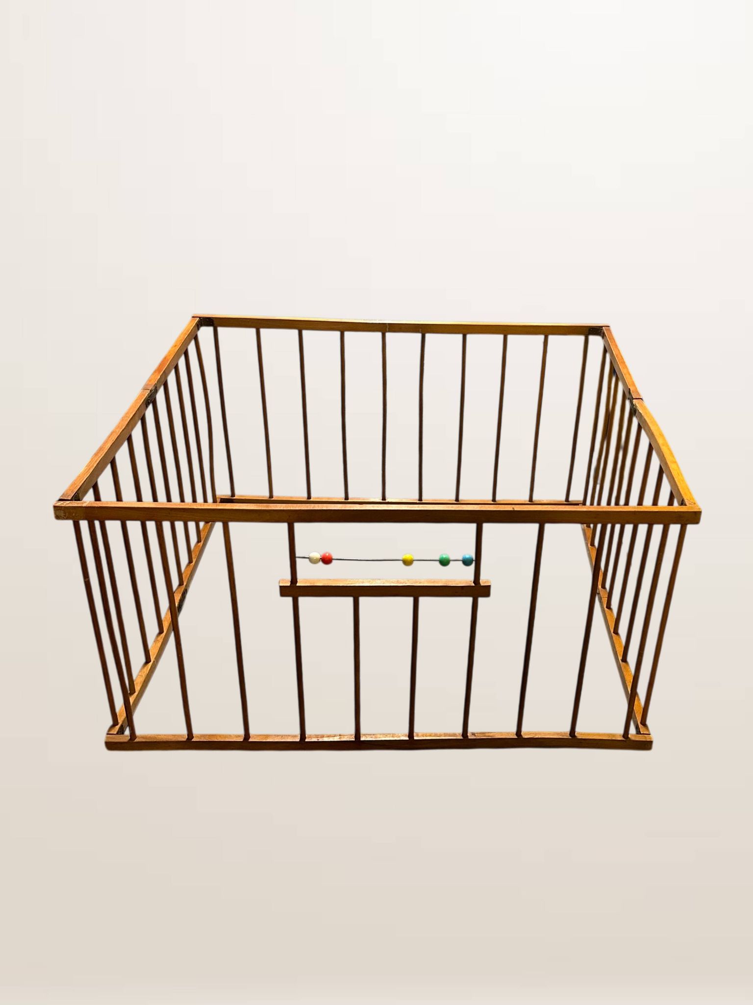 Ancien parc pour enfant pliant en bois, 1950