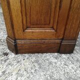 Oak counter