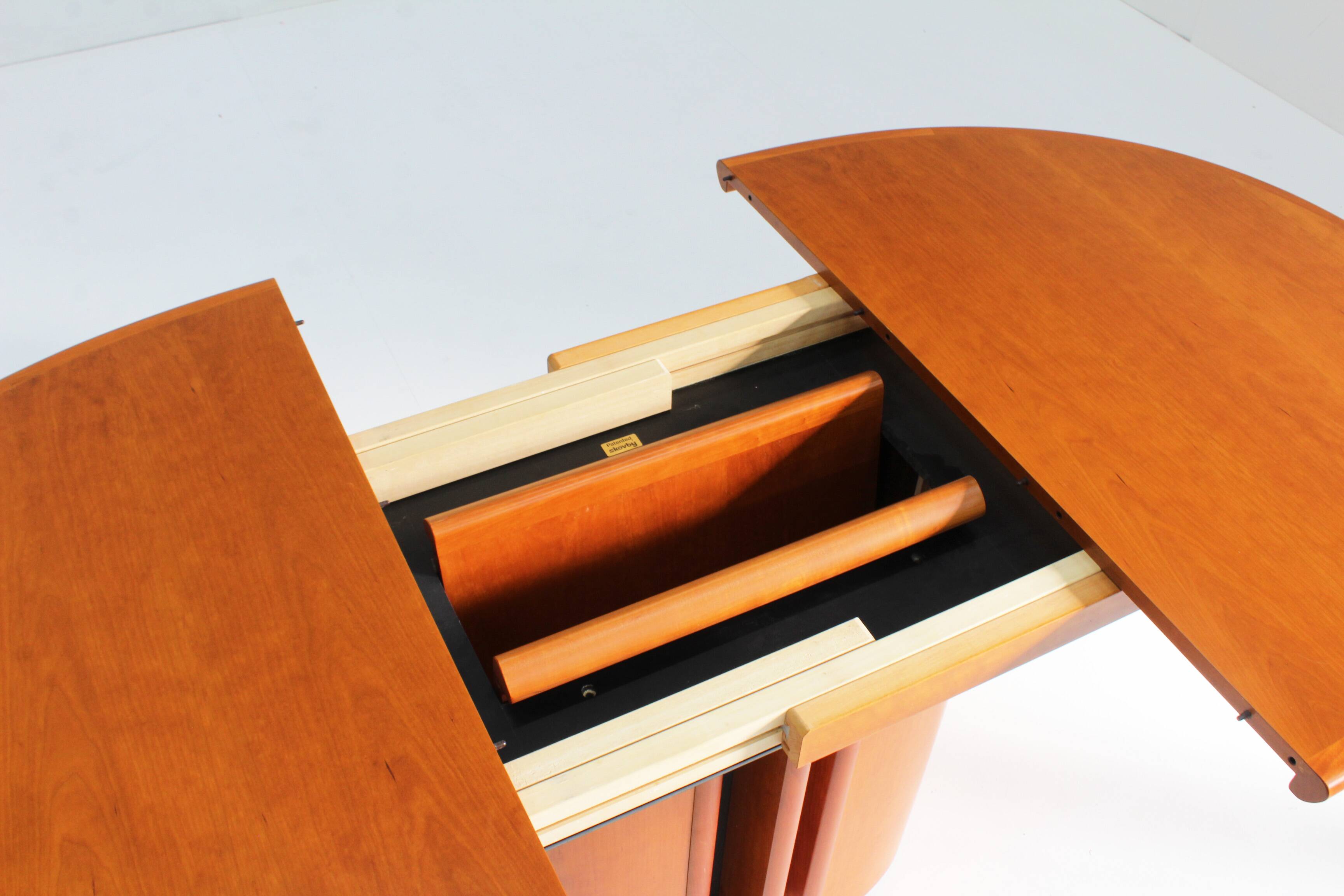 Table à manger extensible danoise vintage Skovby