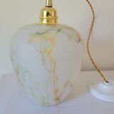Marbled opaline suspension