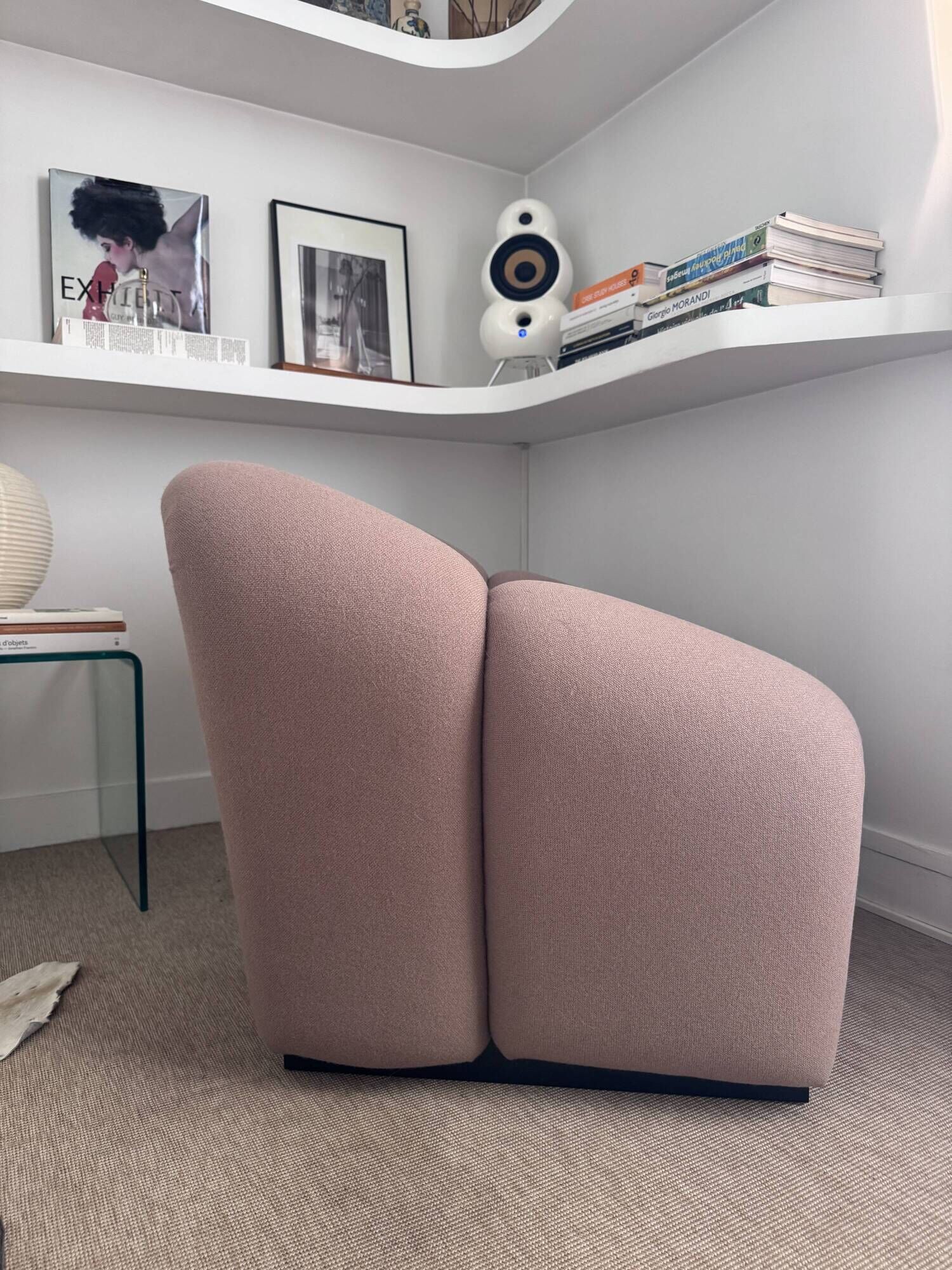 Groovy armchair Paulin