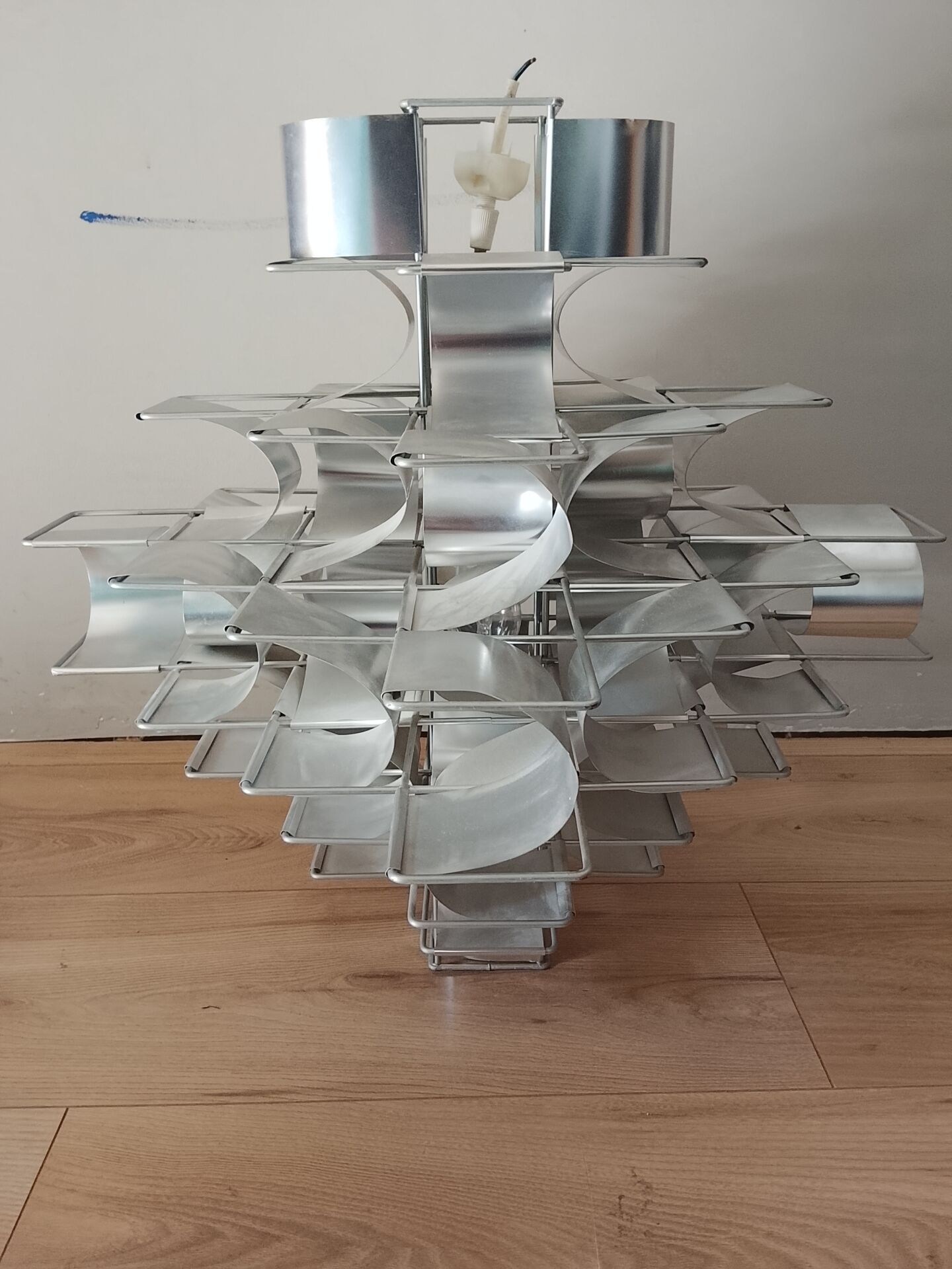 Suspension "Cassiopée" par Max Sauze
