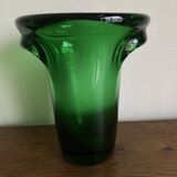 1950s Médicis vase, large Art Deco with handles, made of green blown glass.