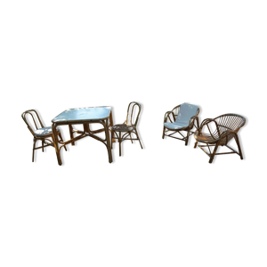 Salon en rotin ancien/