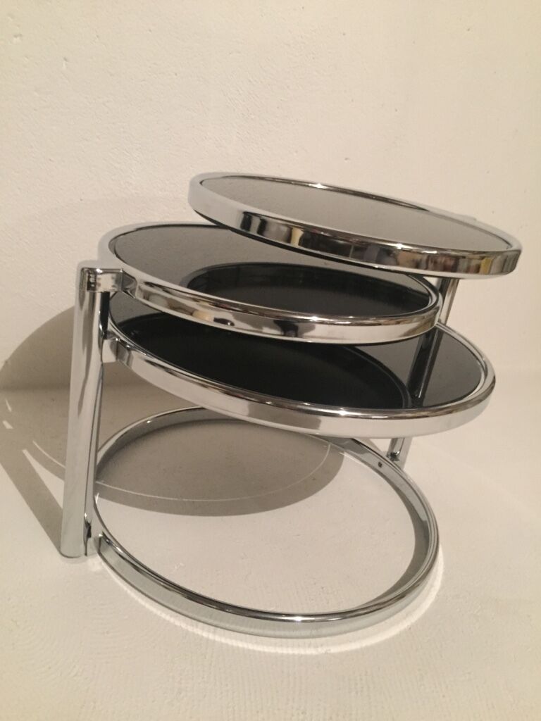 3-plate swivel coffee table in 1970s glass and chrome