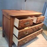 Rustic chest of drawers from the 18th century