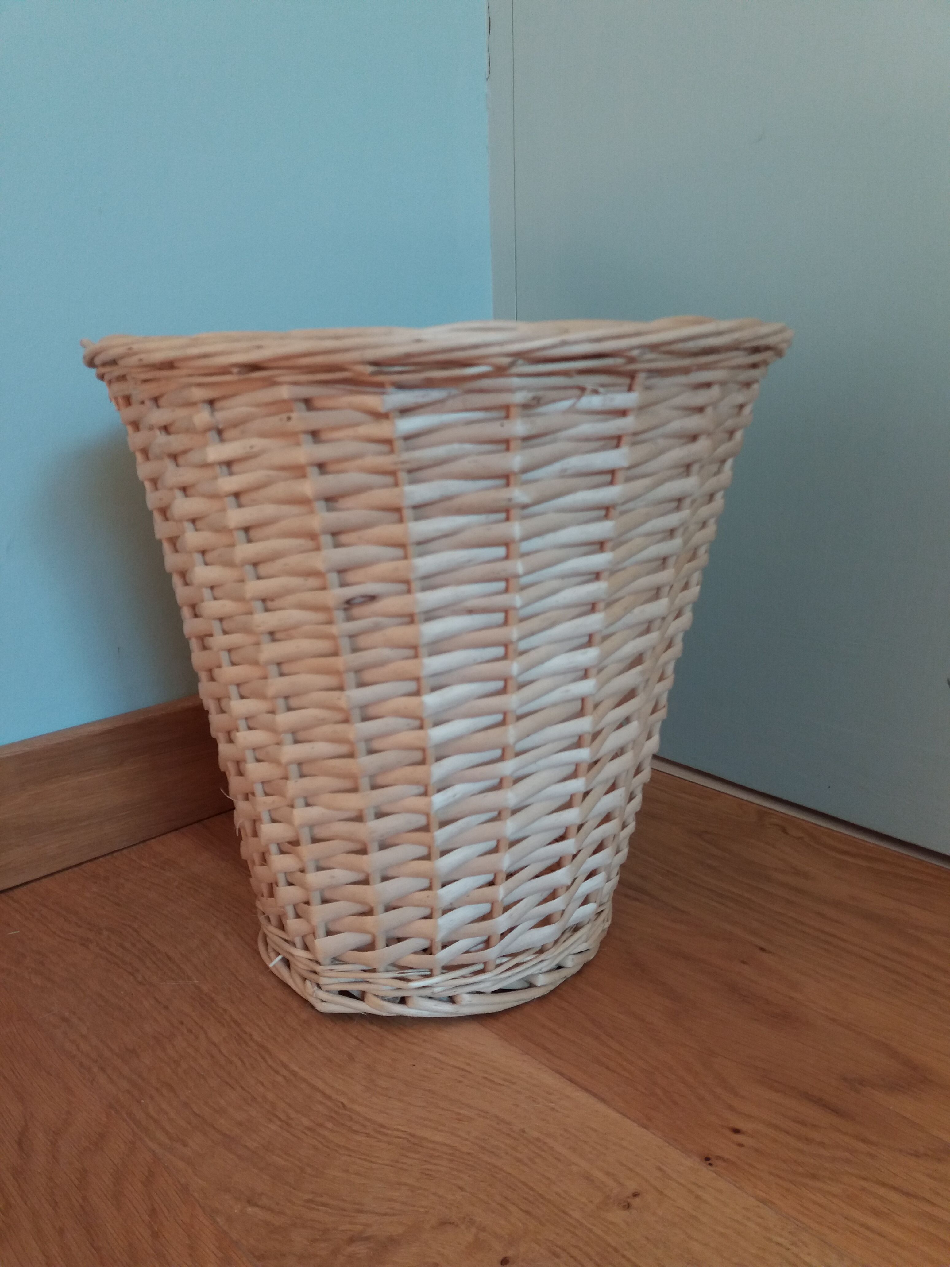 Braided wicker pot cover paper basket