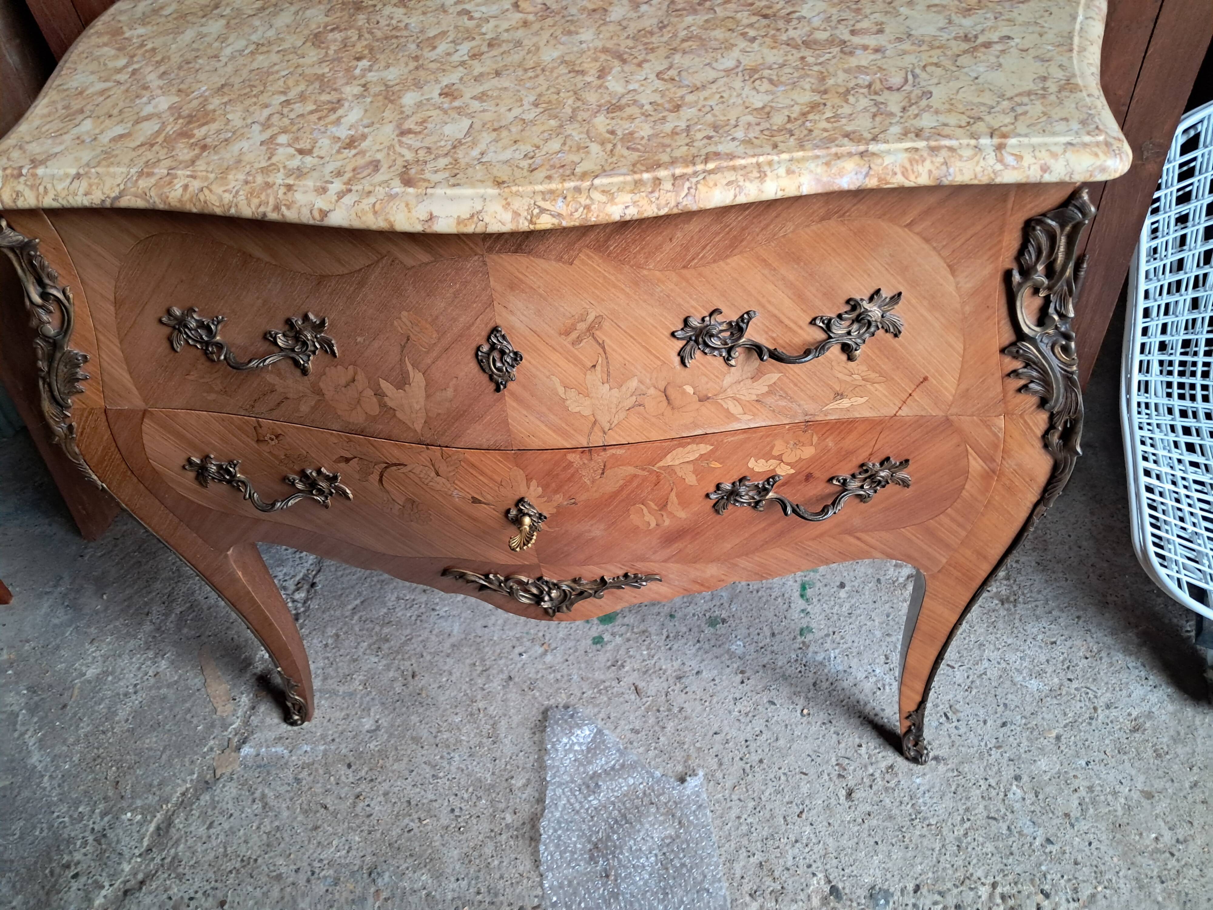 Louis XV style marquetry chest of drawers