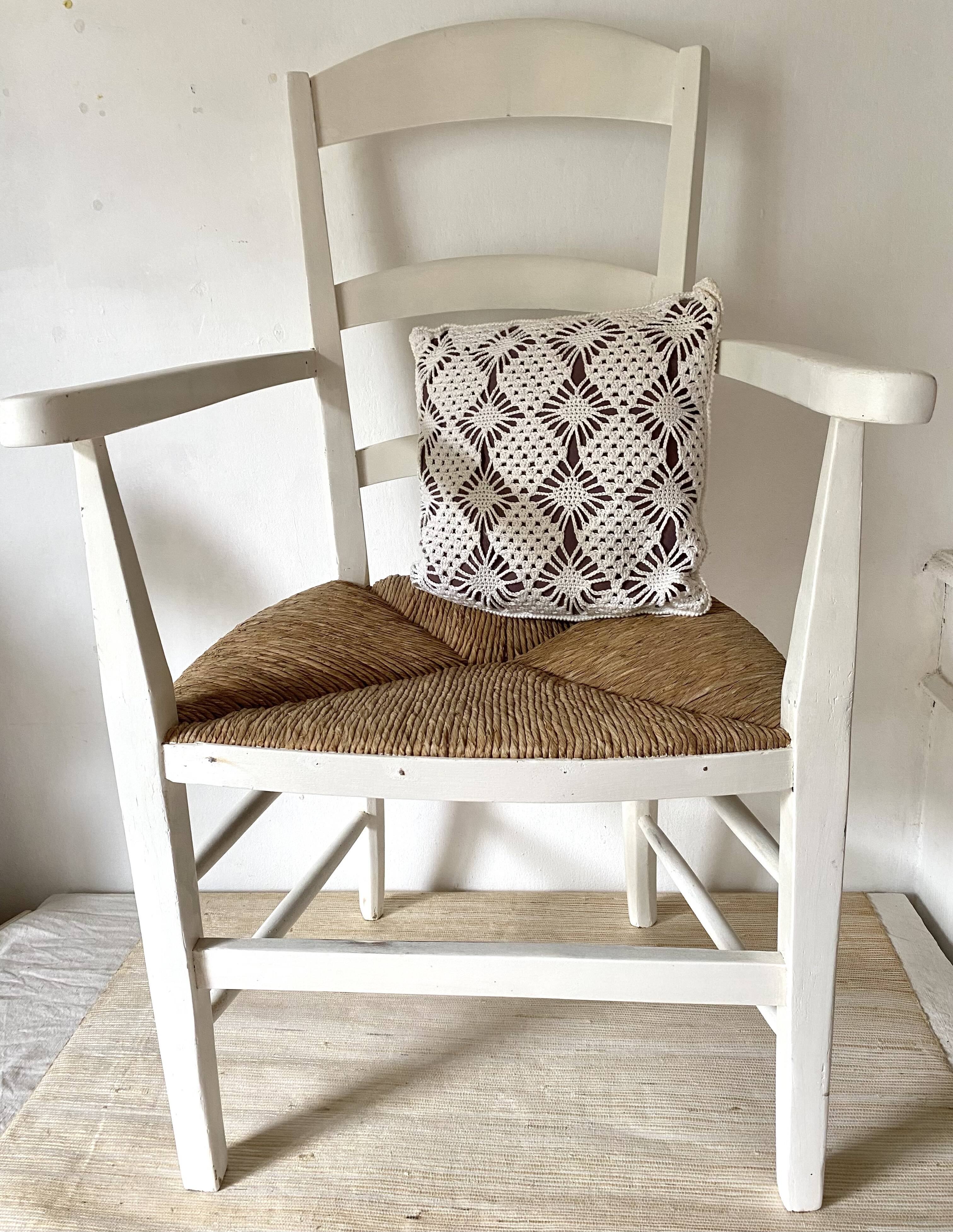 Fauteuil en bois et paille , esprit campagne
