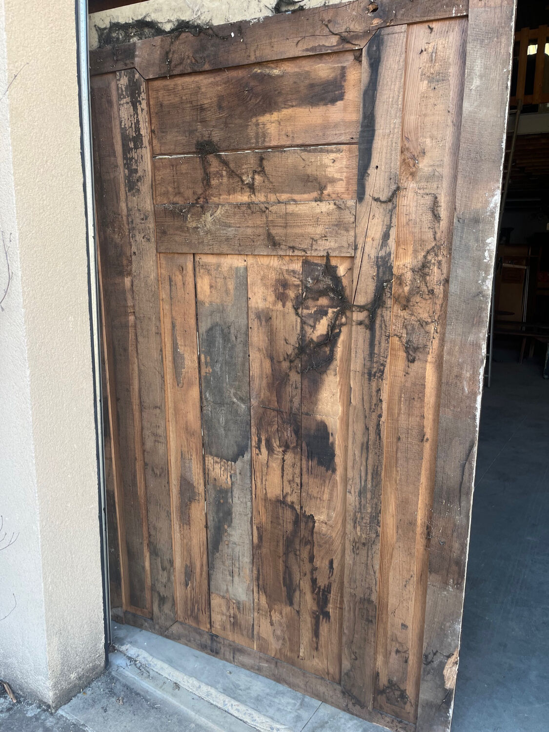 20th-century wood paneling element or mantelpiece