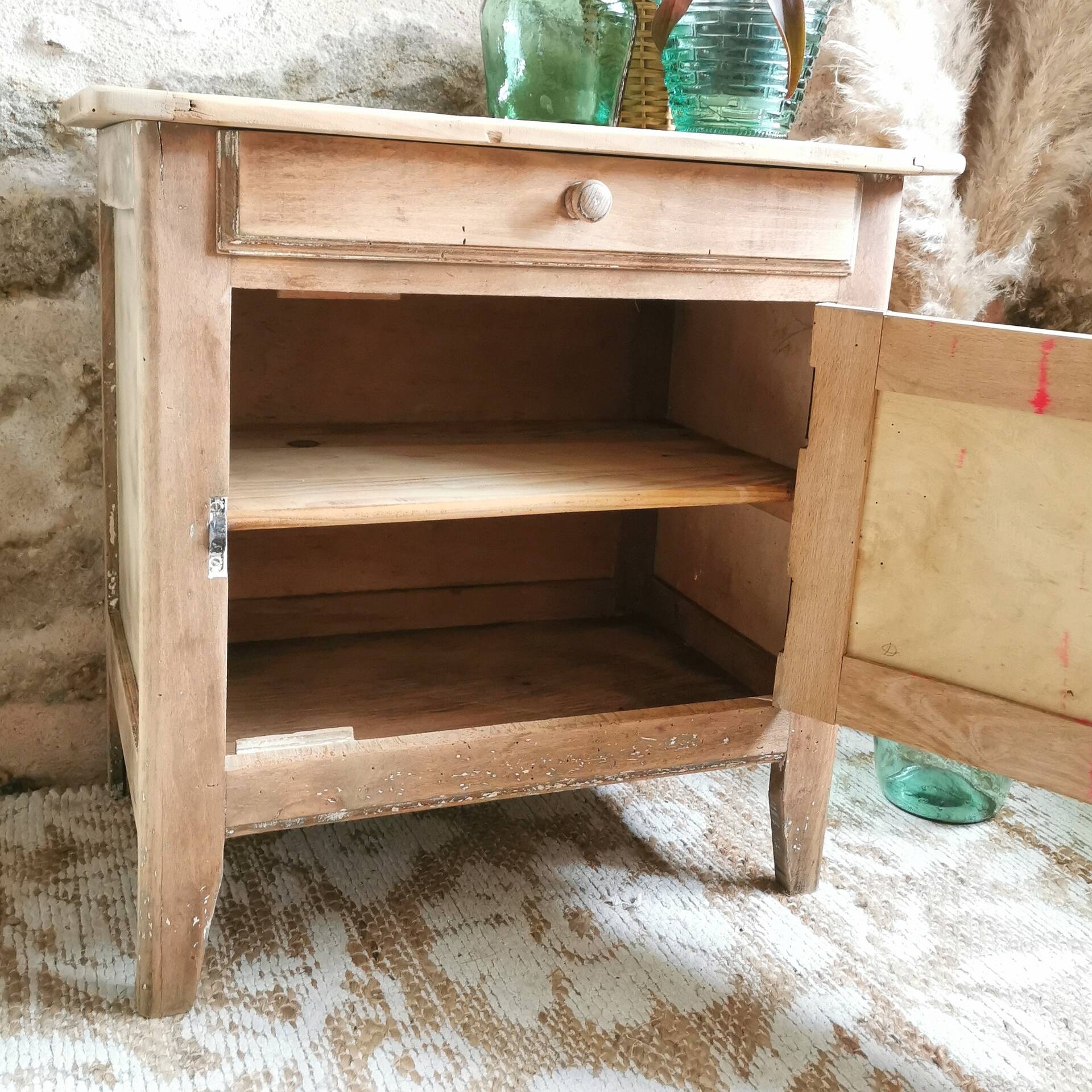 Confiturier, restored mini Parisian buffet